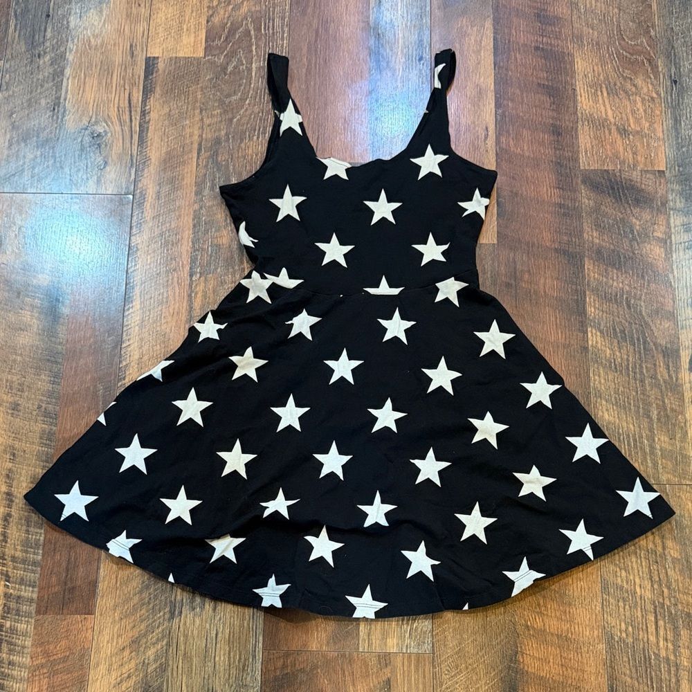 Black Star Pattern Dress XS (6000)